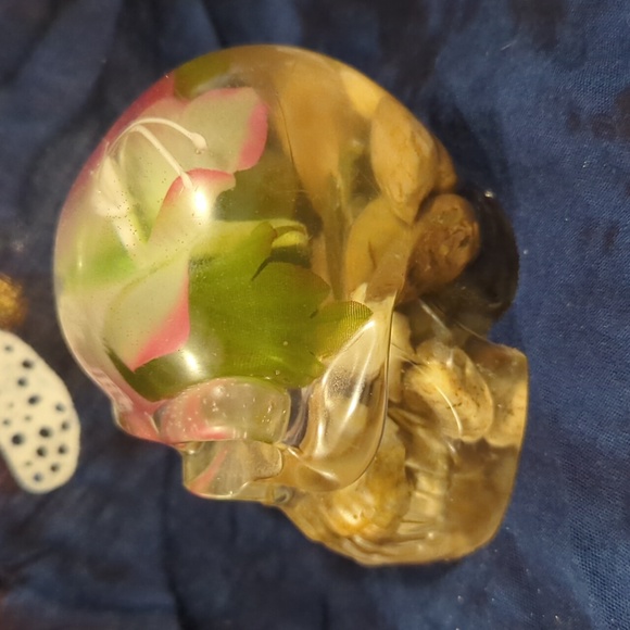 Flower skull - Picture 3 of 3